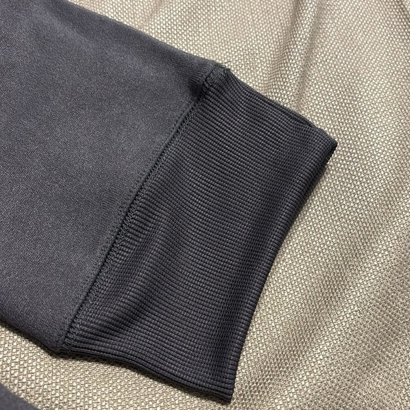 Black Hooded Robe - Picture 13 of 13